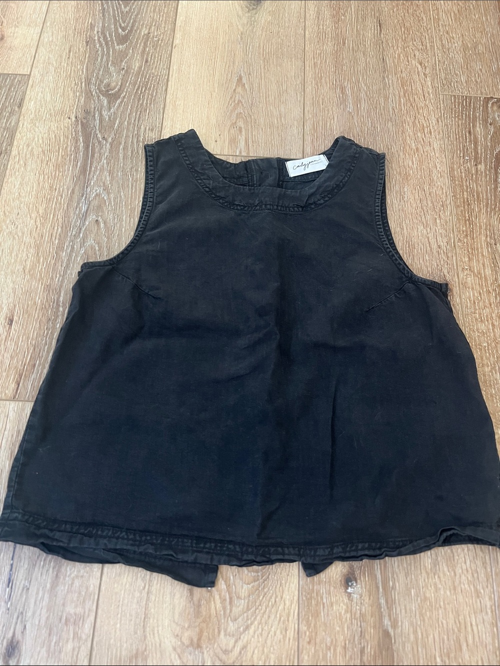 Carly Jean Los Angeles Black Sleeveless Tank Top